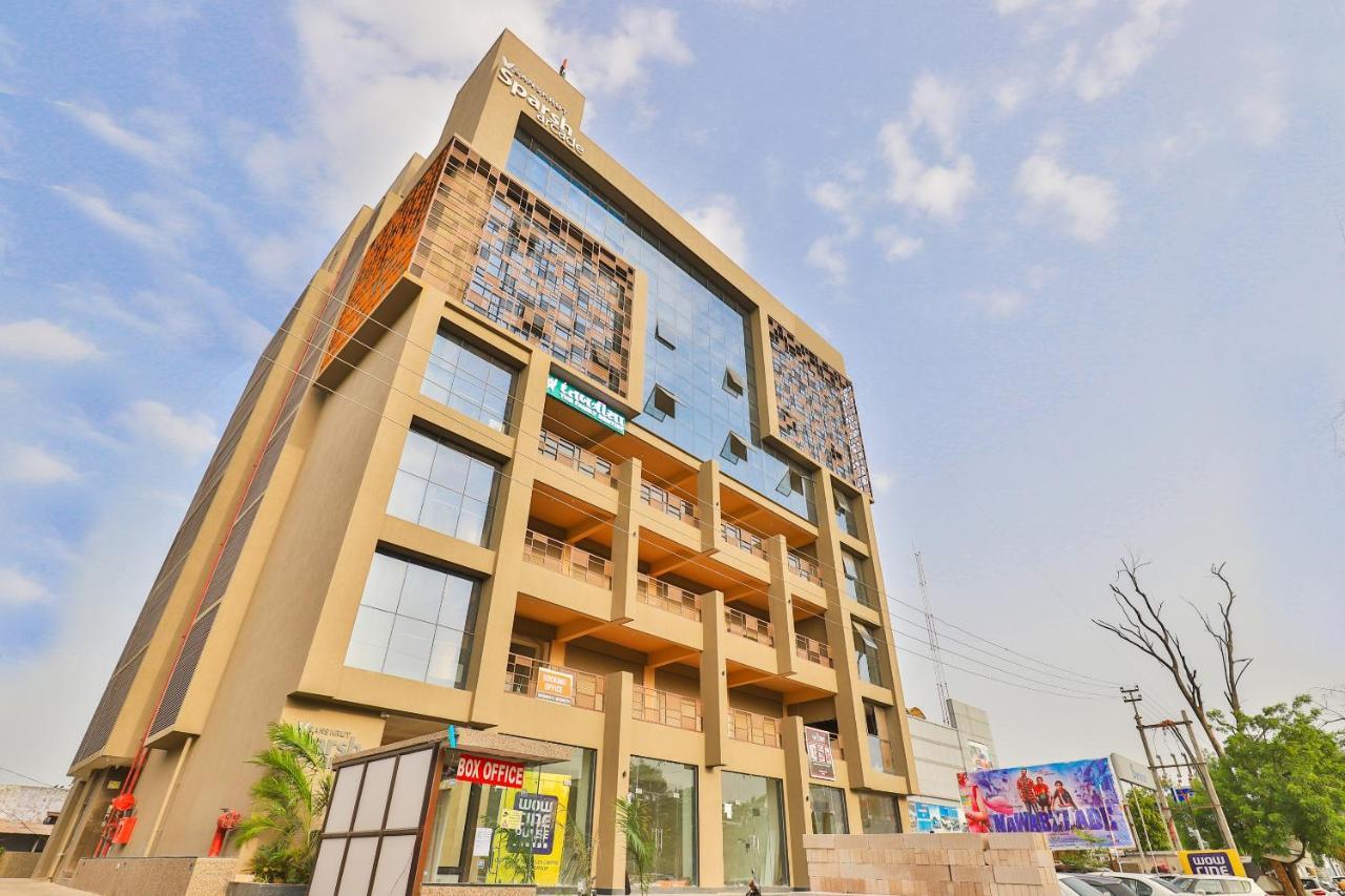 Oyo 16604 Hotel Sparsh Inn Ахмедабад Экстерьер фото
